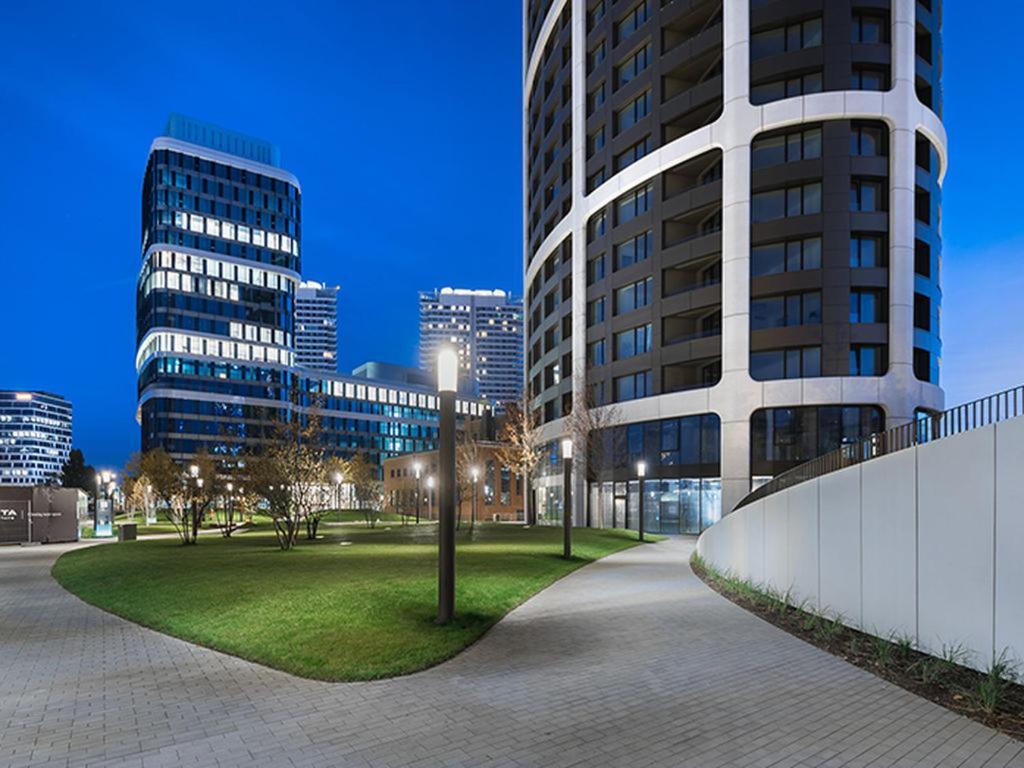 Beautiful 1 - Bedroom Apartment In Downtown Bratislava Exterior foto